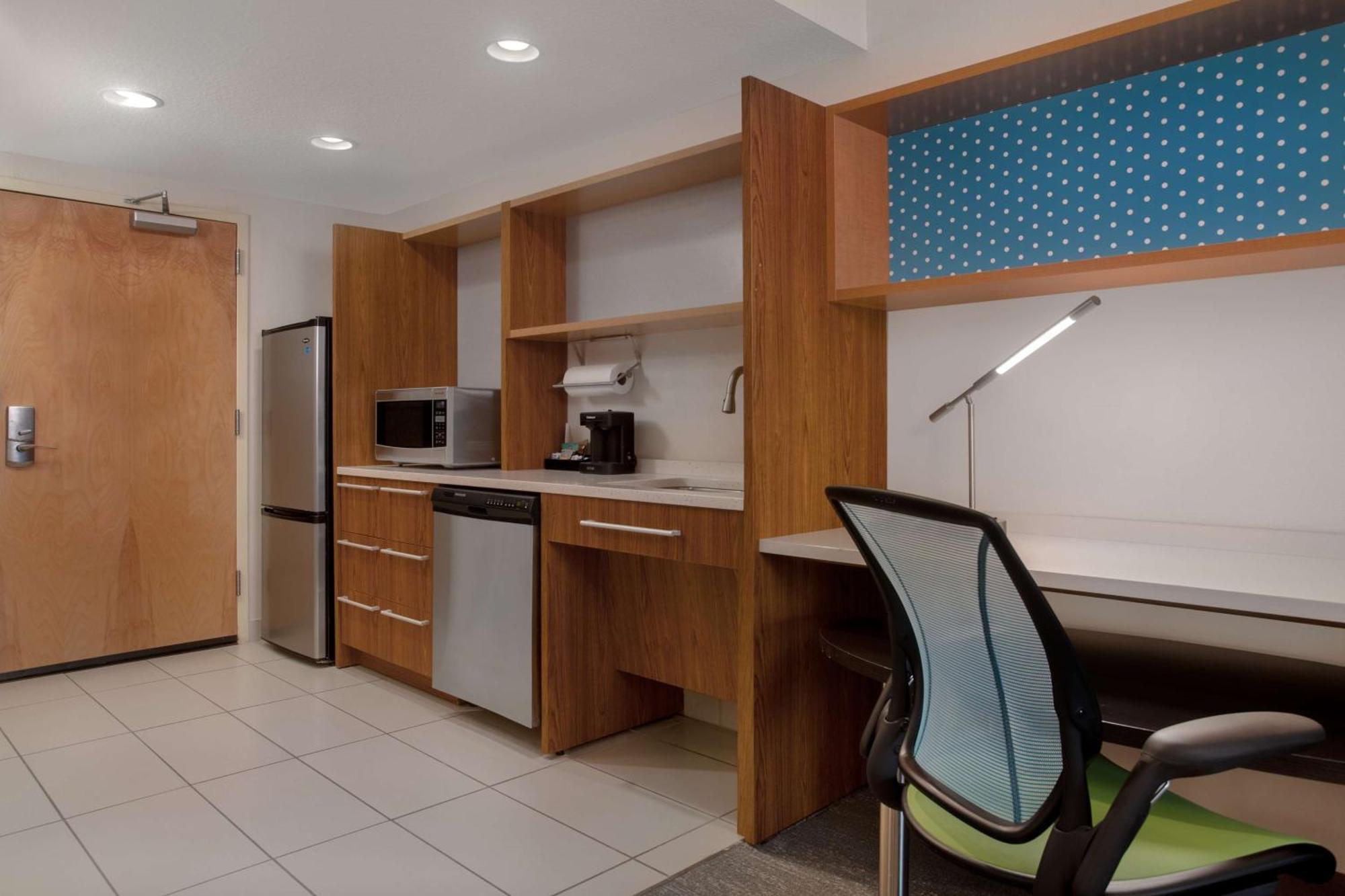 Home2 Suites By Hilton Гейнсвилл Экстерьер фото